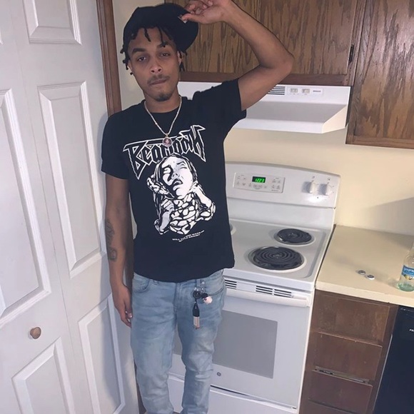 Meet your Posher, Charles - Picture 1 of 1